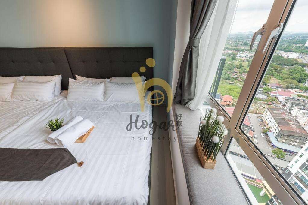 Melacca 3 Bedroom Family Suite-5min To Jonker#14pax Kampong Tambak