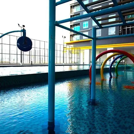 Melacca 3 Bedroom Family Suite-5Min To Jonker#14Pax Kampong Tambak Exterior photo